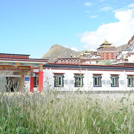 Wanrun International Resort Hotel In Tibet Xigaze Экстерьер фото