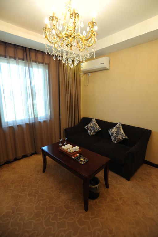Wanrun International Resort Hotel In Tibet Xigaze Номер фото