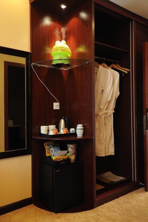 Wanrun International Resort Hotel In Tibet Xigaze Номер фото