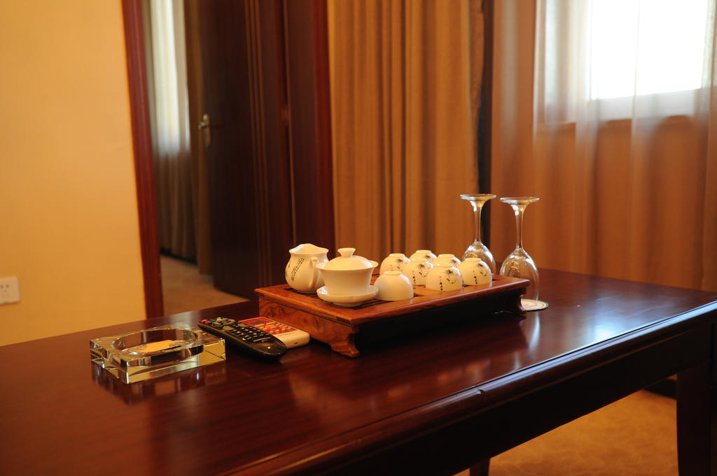 Wanrun International Resort Hotel In Tibet Xigaze Номер фото