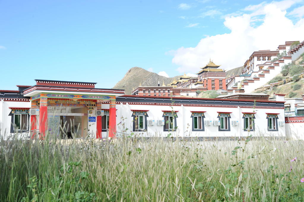 Wanrun International Resort Hotel In Tibet Xigaze Экстерьер фото