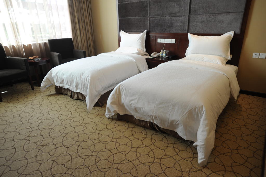 Wanrun International Resort Hotel In Tibet Xigaze Номер фото
