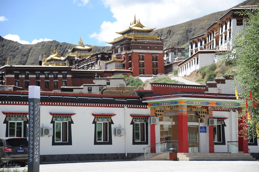 Wanrun International Resort Hotel In Tibet Xigaze Экстерьер фото